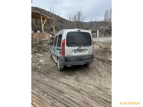Sahibinden Renault Kangoo Multix 1.5 dCi Authentique 2007 Model  266.000 km Gri