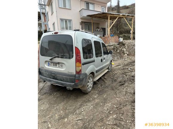 Sahibinden Renault Kangoo Multix 1.5 dCi Authentique 2007 Model  266.000 km Gri
