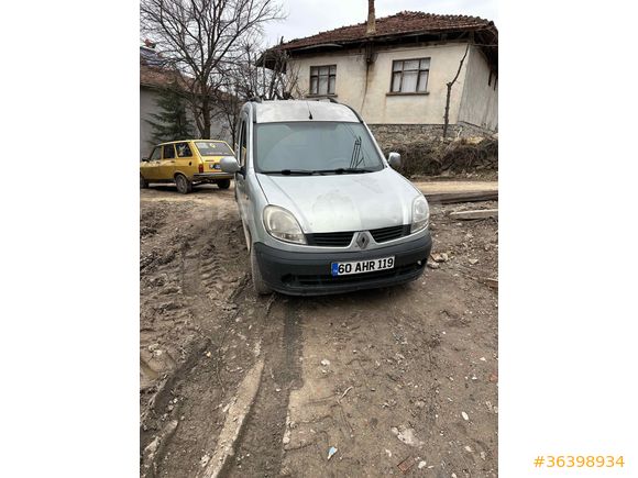 Sahibinden Renault Kangoo Multix 1.5 dCi Authentique 2007 Model  266.000 km Gri