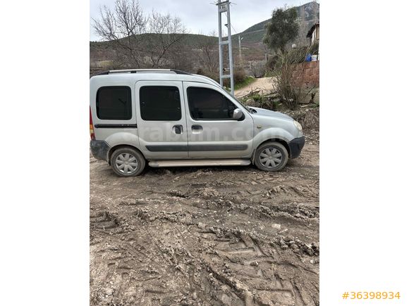 Sahibinden Renault Kangoo Multix 1.5 dCi Authentique 2007 Model  266.000 km Gri