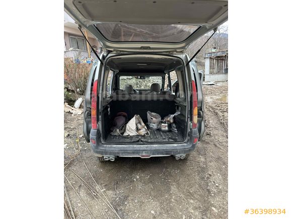 Sahibinden Renault Kangoo Multix 1.5 dCi Authentique 2007 Model  266.000 km Gri