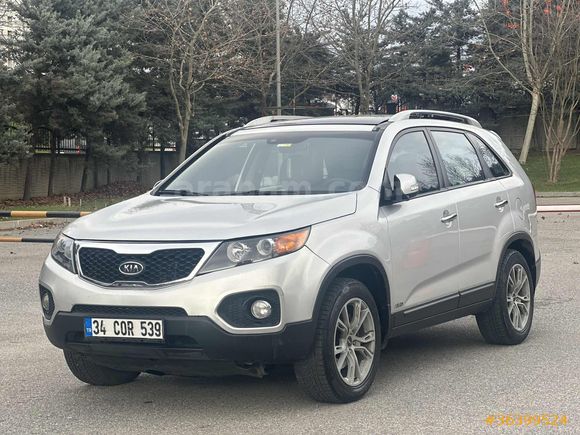 2011 MODEL KİA SORENTO 4X4 FUL+FUL OTOMATİK CAMTAVAN+ISITMA