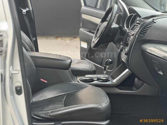 2011 MODEL KİA SORENTO 4X4 FUL+FUL OTOMATİK CAMTAVAN+ISITMA