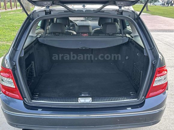 ULS MOTORS'DAN TR'DE TEK-MERCEDES C200 KOMPRESSOR- DÜŞÜK KM