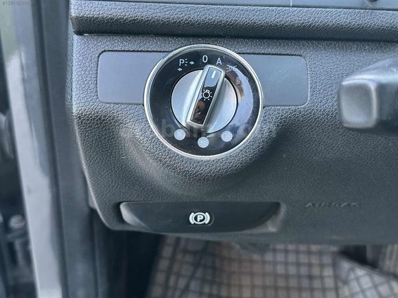 ULS MOTORS'DAN TR'DE TEK-MERCEDES C200 KOMPRESSOR- DÜŞÜK KM
