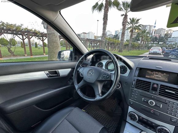 ULS MOTORS'DAN TR'DE TEK-MERCEDES C200 KOMPRESSOR- DÜŞÜK KM