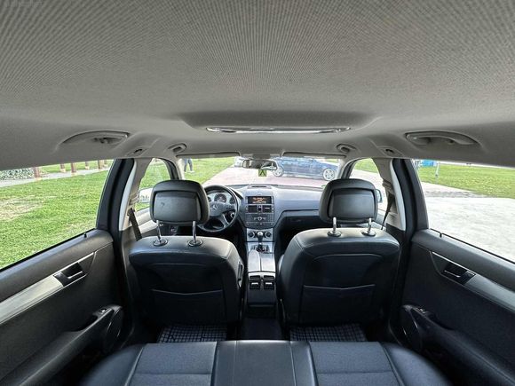 ULS MOTORS'DAN TR'DE TEK-MERCEDES C200 KOMPRESSOR- DÜŞÜK KM