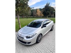 Temiz aile  arabasıdır otomatik