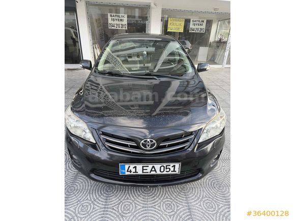 BOYASIZ DEĞİŞENSİZ 2011 COROLLA