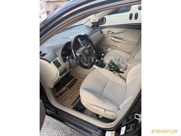 BOYASIZ DEĞİŞENSİZ 2011 COROLLA