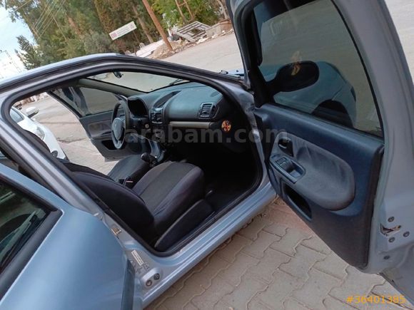 Sahibinden Renault Clio 1.5 dCi Authentique 2004 Model