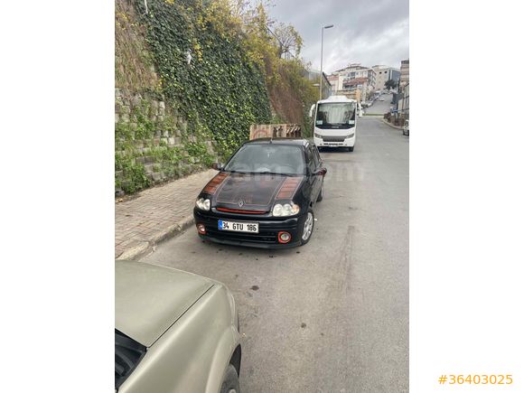 Sahibinden Renault Clio 1.4 RXT 2001 Model 