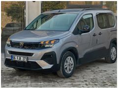 Sahibinden Peugeot Rifter 1.5 BlueHDI Allure 2025 Model
