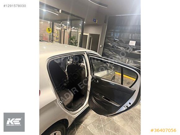 KADİR EÇER OTOMOTİVDEN İ20 1.4 CRDİ TEAM