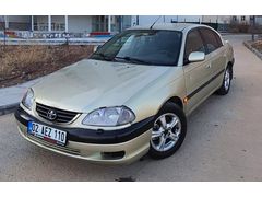 Toyota Avensis 2.0 Sol 2001 Model