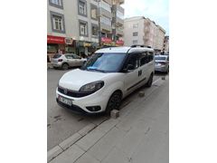 Sahibinden Fiat Doblo Combi 1.6 Multijet Premio 2018 Model  213.000 km Beyaz