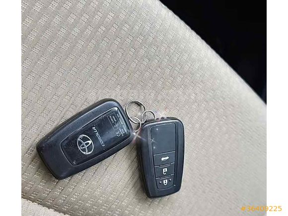 Sahibinden 2017   Model benzinli otomatik Advante multidrve s
