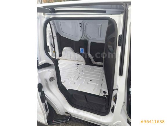 Sahibinden Ford Transit Courier 1.5 EcoBlue Deluxe 2024 Model 