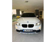 Sahibinden BMW X1 16i sDrive 2015 Model  102.000 km Beyaz Cam Tavanlı Geri Görüş Kamerası ve Ön Park Sensörlü