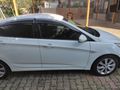 Sahibinden Hyundai Accent Blue 1.6 CRDI Mode Plus 2017 Model  82.700 km Beyaz