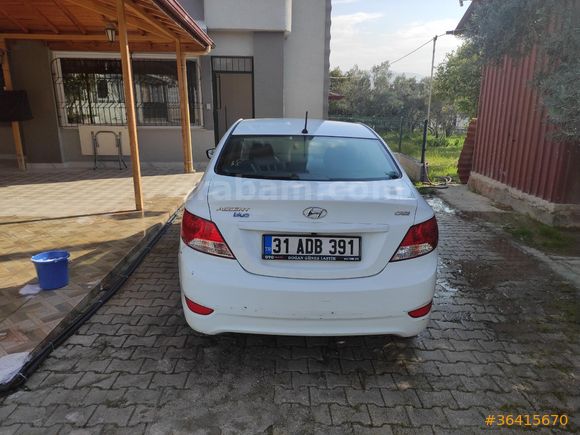 Sahibinden Hyundai Accent Blue 1.6 CRDI Mode Plus 2017 Model  82.700 km Beyaz