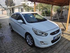 Sahibinden Hyundai Accent Blue 1.6 CRDI Mode Plus 2017 Model  84500 km Beyaz