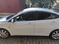 Sahibinden Hyundai Accent Blue 1.6 CRDI Mode Plus 2017 Model  82.700 km Beyaz