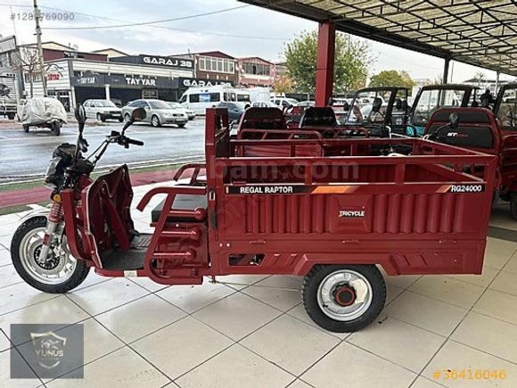 YUNUS MOTORS'dan Regal Raptor 3 Tekerli Kasalı Moped