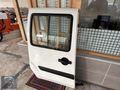FİAT DOBLO SAĞ SOL KAPI CAMI