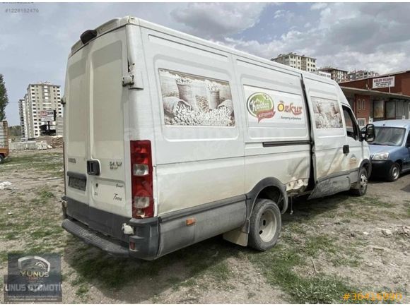 İVECO DAİLY SÜRGÜLÜ VE ARKA KAPI