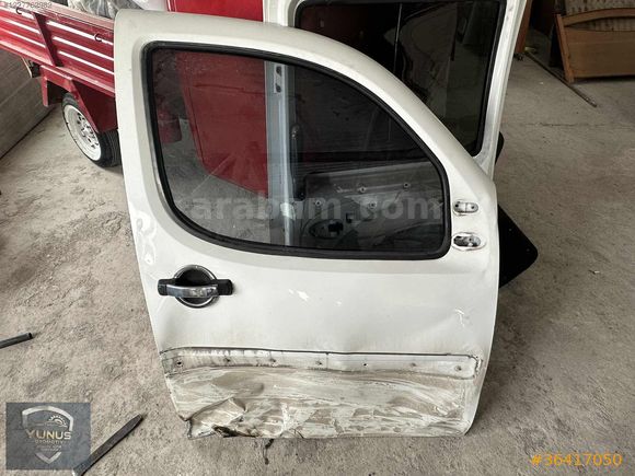 FİAT DOBLO SAĞ ÖN KAPI DOLU