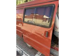 MAZDA E2200 SÜRGÜLÜ KAPI ve BAGAJ KAPAĞI