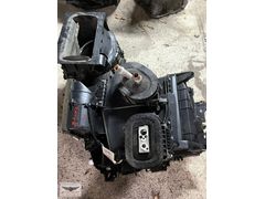 RENAULT MASTER 3 KALORİFER KAZANI 0551 184 82 30