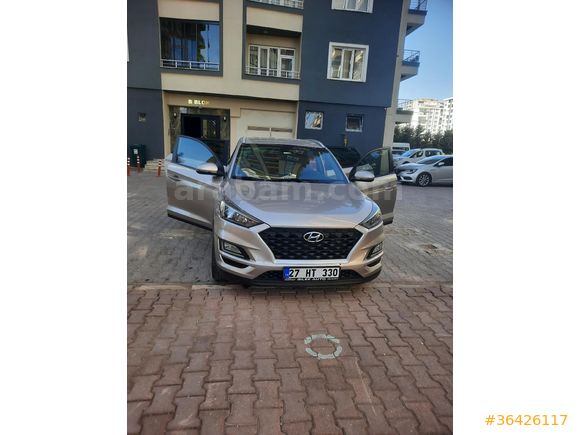 Sahibinden Hyundai Tucson 1.6 CRDi Style 2018 Model  174.000 km Beyaz