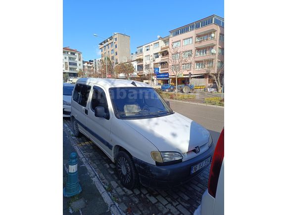 Sahibinden Peugeot Partner 1.9 D Combi 2000 Model