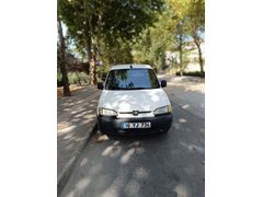 Sahibinden Peugeot Partner 1.9 D Combi 2000 Model