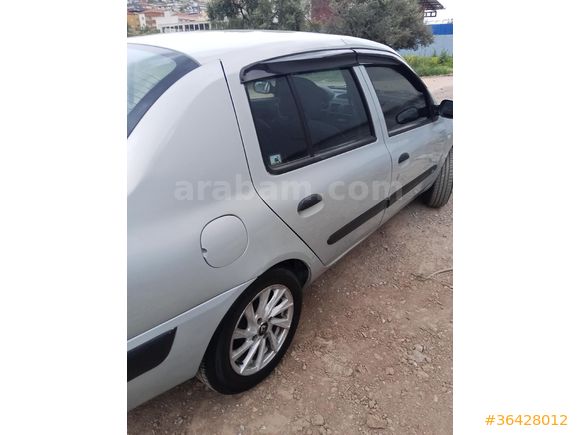 Sahibinden Renault Clio 1.4 Authentique 2005 Model