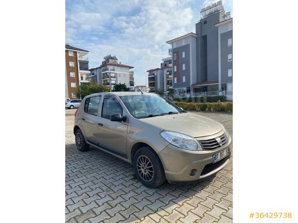 Sahibinden Dacia Sandero 1.4 Ambiance 2009 Model