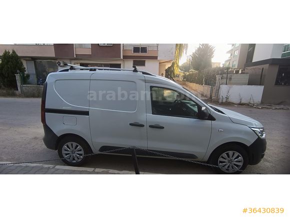 Sahibinden Renault Express Combi 1.5 BlueDCI Joy 2022 Model