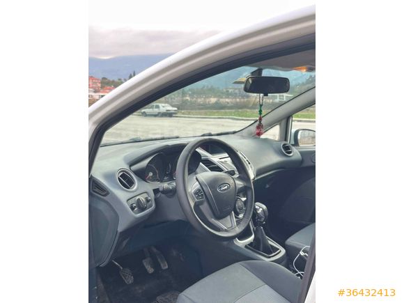Sahibinden Ford Fiesta 1.4 TDCi Trend 2011 Model 