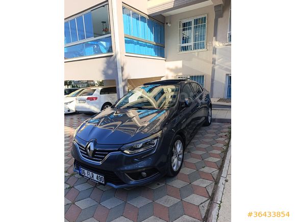Cam tavan değişen boya tramer yok İcon  manuel prestij ACİL