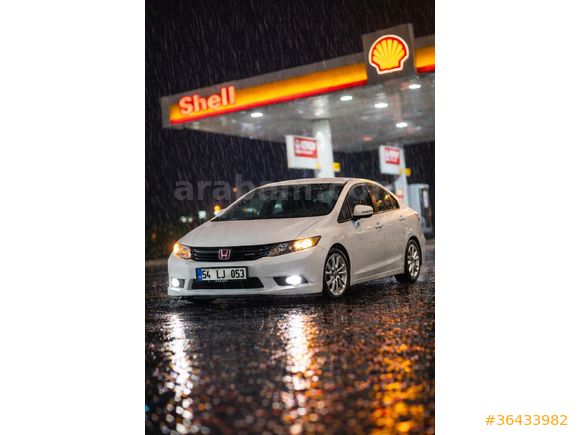 Sahibinden Honda Civic 1.6 i-VTEC Eco Premium 2014 Model