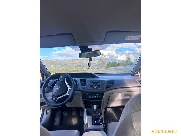Sahibinden Honda Civic 1.6 i-VTEC Eco Premium 2014 Model