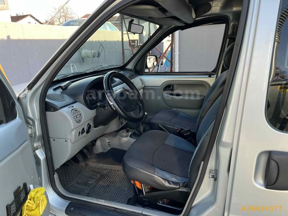 Sahibinden Renault Kangoo Multix 1.5 dCi Authentique 2009 Model  261.000  SON GÜNLER ACİLL km Gri (Gümüş)