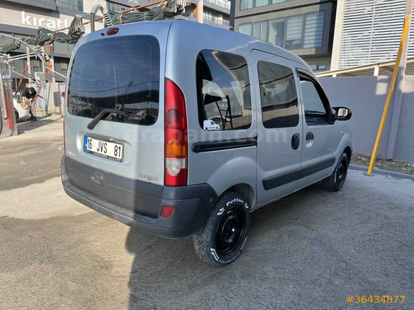 Sahibinden Renault Kangoo Multix 1.5 dCi Authentique 2009 Model  261.000  SON GÜNLER ACİLL km Gri (Gümüş)