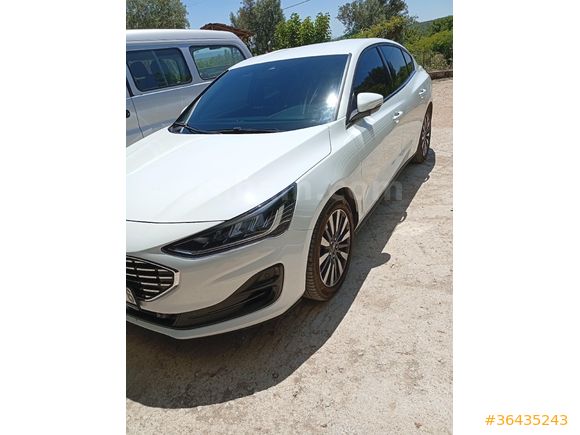 Sahibinden Ford Focus 1.0 EcoBoost Titanium X 2023 Model