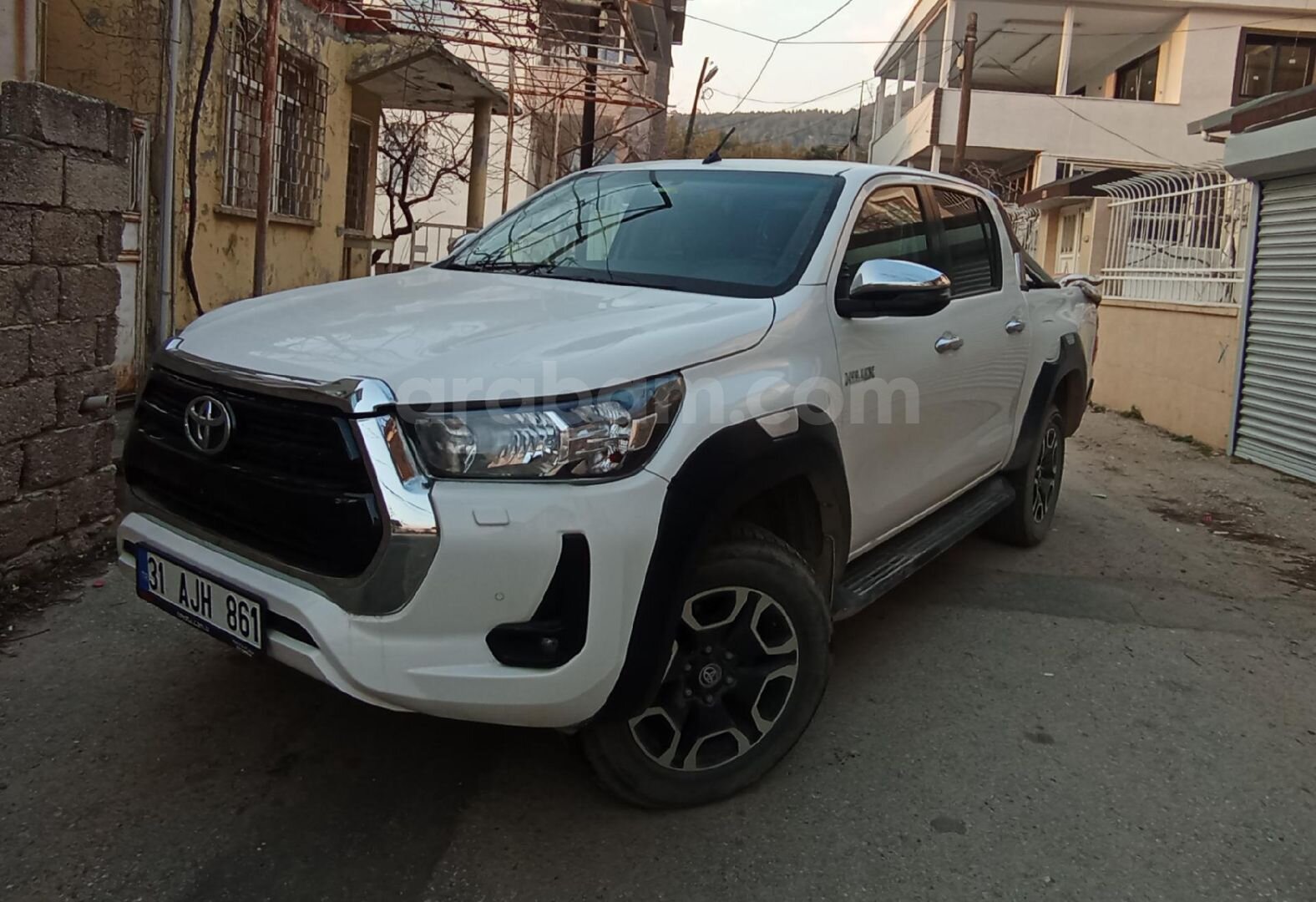 Sahibinden Toyota Hilux 2.4 D-4D 4x2 Adventure 2022 Model 2