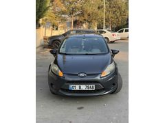 Sahibinden Ford Fiesta 1.25 Trend 2009 Model  226000 km Füme