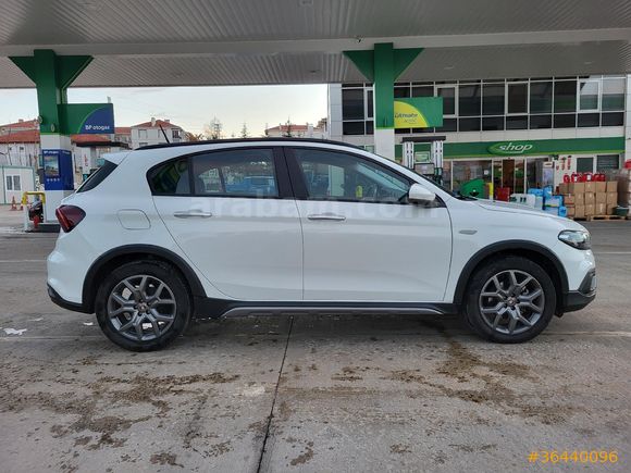İlk Sahibinden Düşük Km Emsalsiz Egea Cross Urban