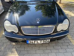 Sahibinden Mercedes - Benz C 220 CDI Classic 2000 Model  454.000 km Siyah